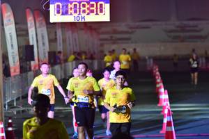 BIB: 000830, 18130, 15018
                            <button type="button" onclick="openModal(6292995)" class="btn btn-primary btn-sm float-right btn-popup" data-toggle="modal" data-target=".modal-high-quality">
                        <i class="fas fa-shopping-cart"></i> Add to Cart
                    </button>
                                            <button type="button" onclick="isThisMe(6292995, true)" class="btn btn-success btn-sm float-right btn-popup btn-isme hidden" data-toggle="tooltip" data-placement="bottom" title="นี่คือรูปของคุณใช่ไหม คลิกที่นี่เพื่อเอาเข้าอัลบั้ม">
                        <i class="fas fa-plus"></i> Add to album
                    </button>
                    <button type="button" onclick="isThisMe(6292995, false)" class="btn btn-warning btn-sm float-right btn-popup btn-isnotme hidden">
                        <i class="fas fa-ban"></i> Remove from album
                    </button>